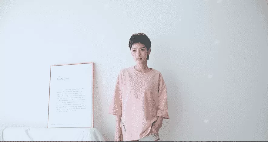 女装T恤产品展示视频